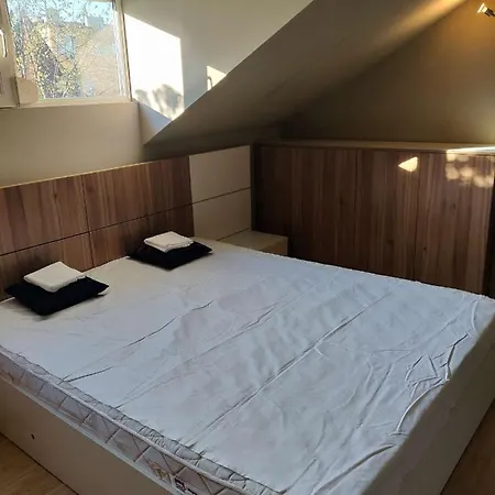 Apartment Cozy In Centre - Family Varna